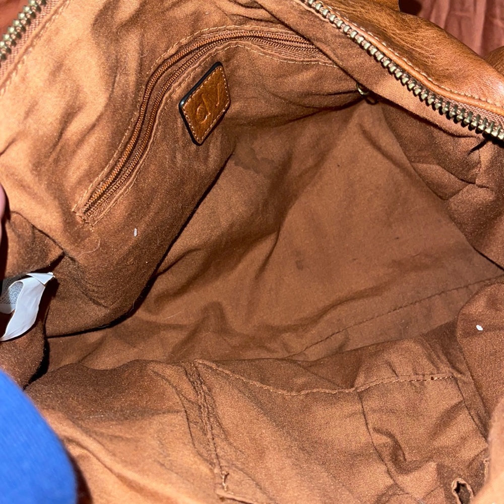 Dolce Vita small faux tan leather duffel bag gold studded - Picture 4 of 6